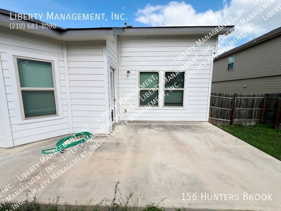 4 Bed, 2.5 Bath Home property image