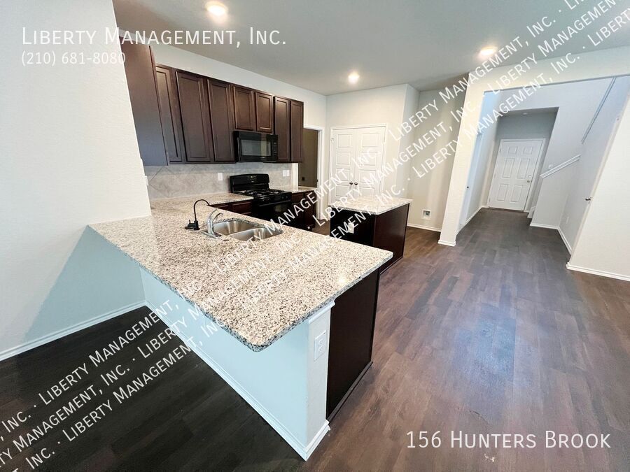 4 Bed, 2.5 Bath Home property image