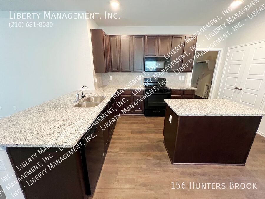 4 Bed, 2.5 Bath Home property image