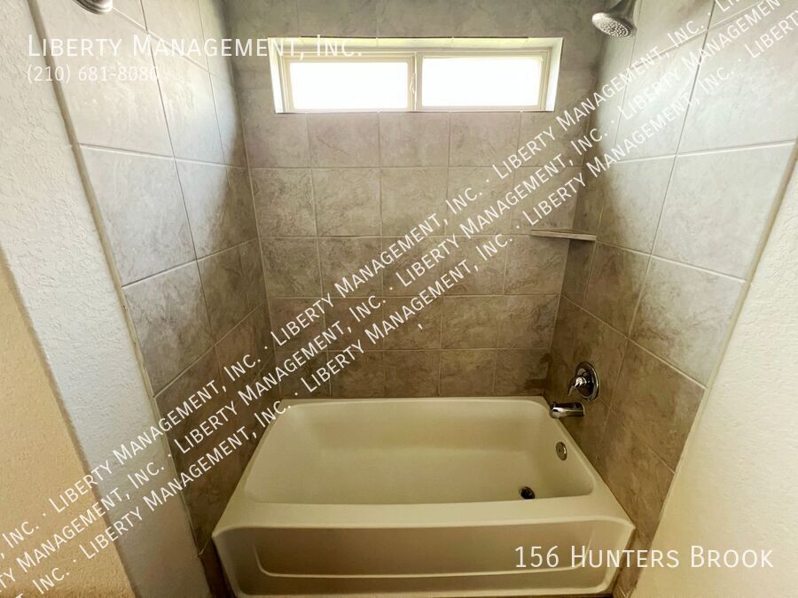 4 Bed, 2.5 Bath Home property image