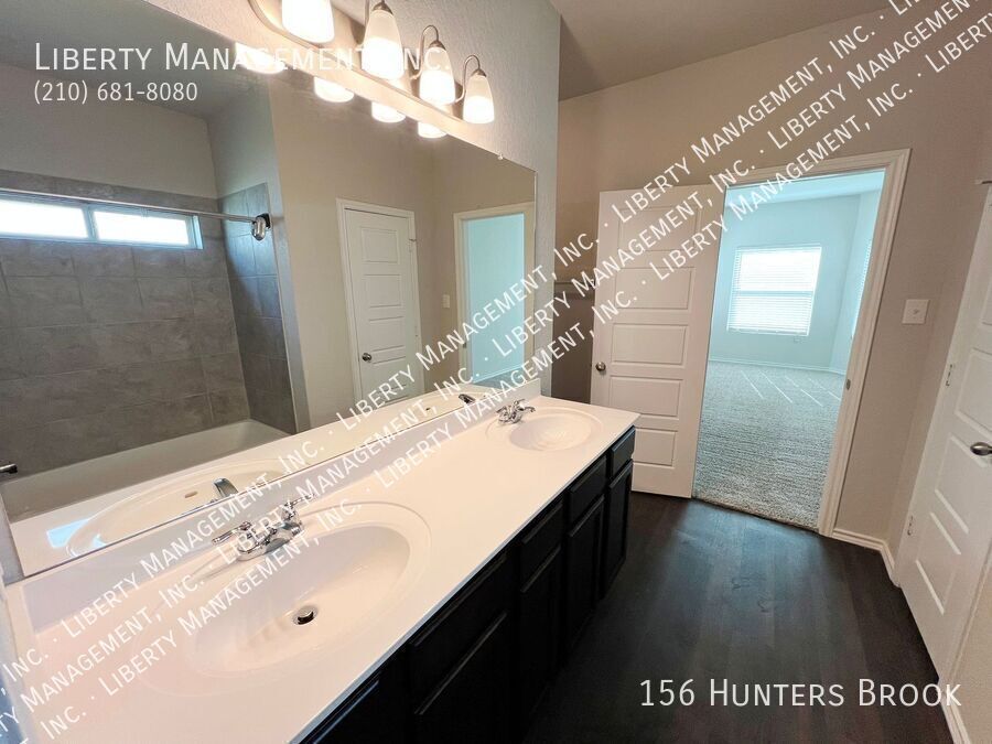 4 Bed, 2.5 Bath Home property image