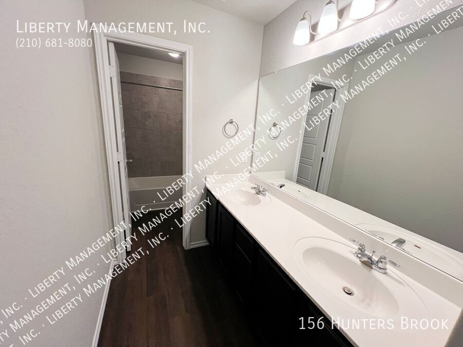 4 Bed, 2.5 Bath Home property image