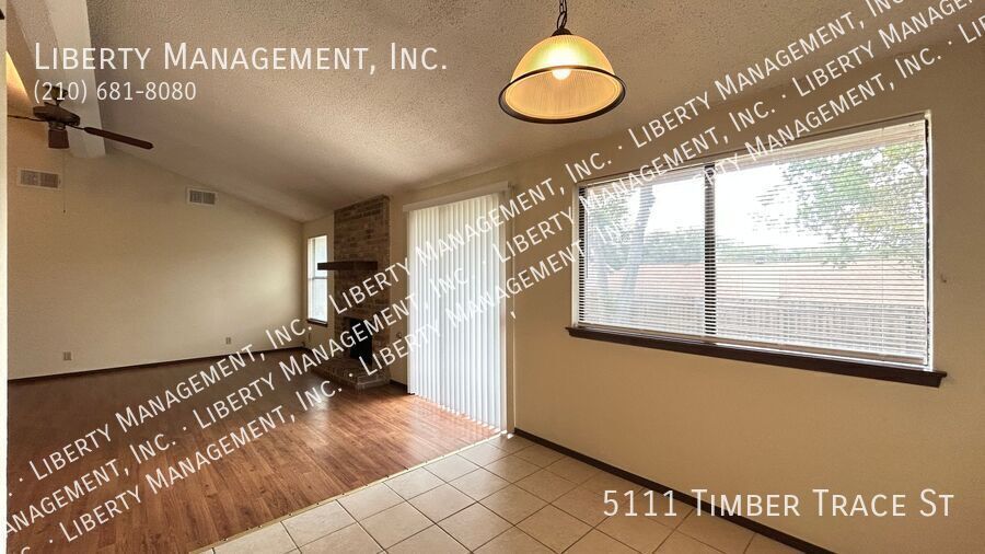 Beautiful 3 Bedroom, 2 Bath Home in Silver Creek! property image