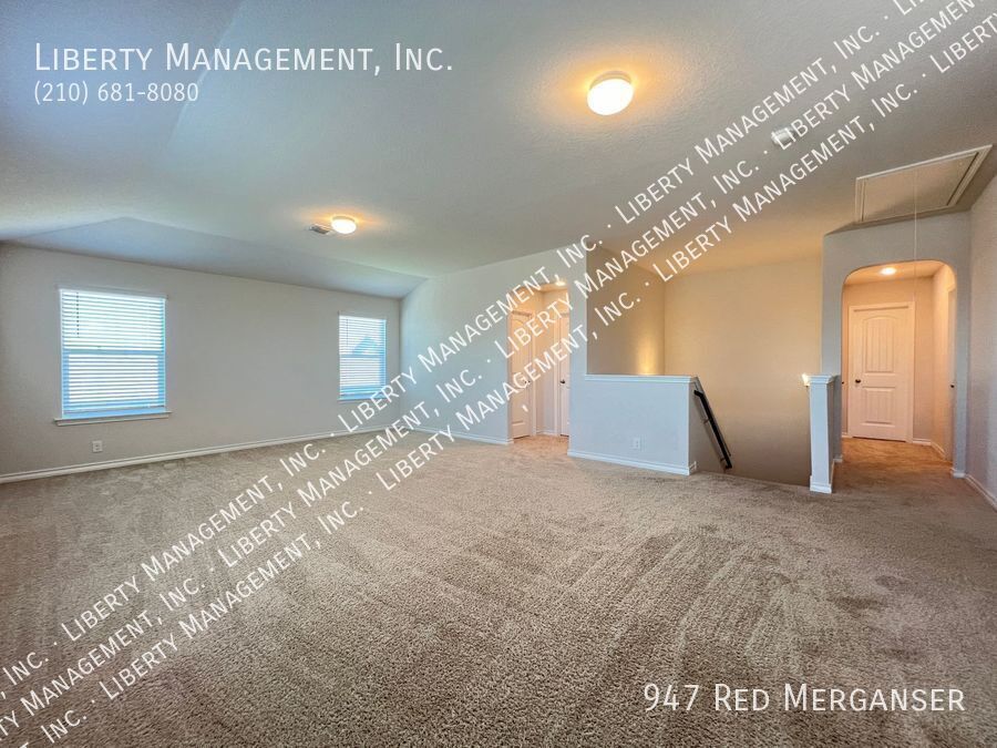 5 Bedroom, 3.5 Bath Home In Redbird Ranch Near Lackland AFB property image