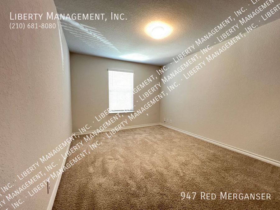 5 Bedroom, 3.5 Bath Home In Redbird Ranch Near Lackland AFB property image