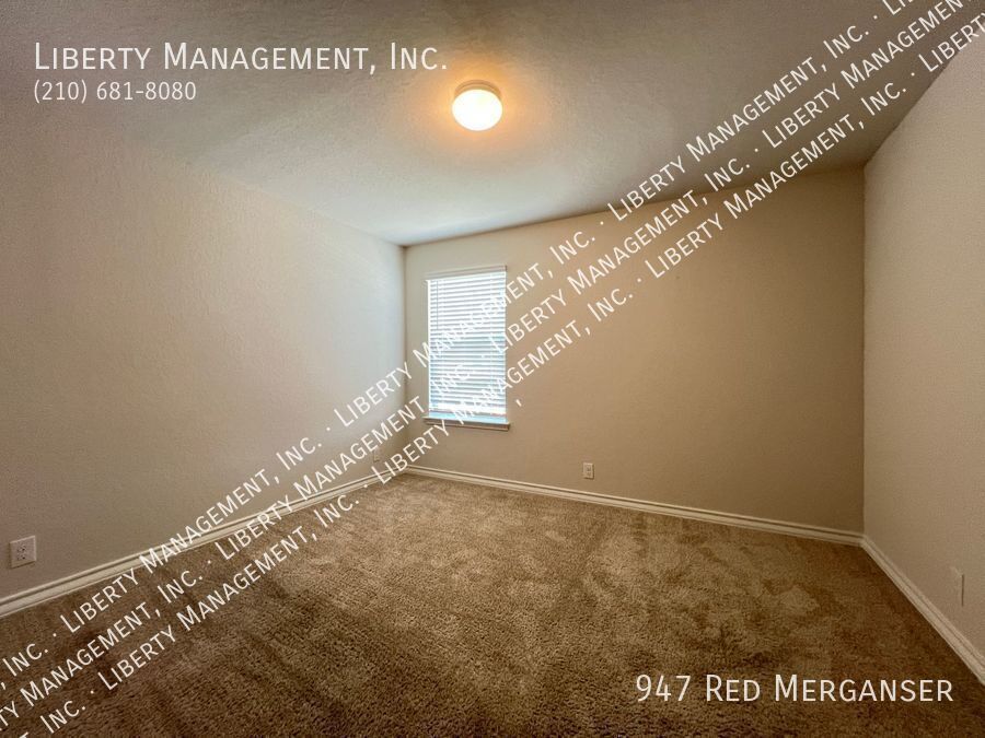 5 Bedroom, 3.5 Bath Home In Redbird Ranch Near Lackland AFB property image