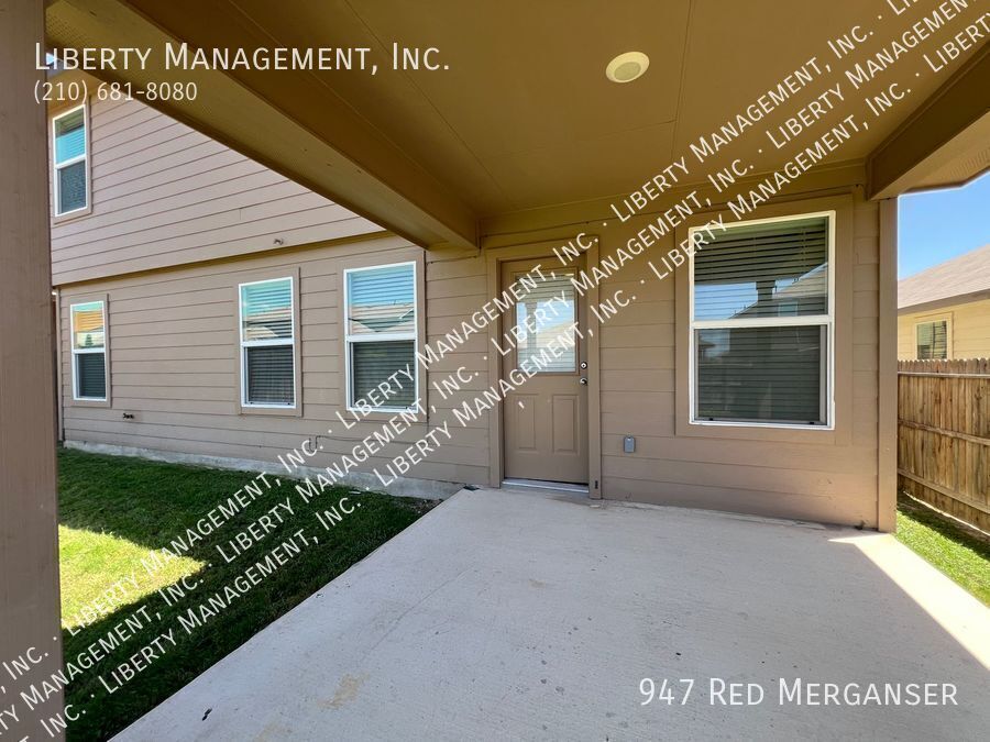 5 Bedroom, 3.5 Bath Home In Redbird Ranch Near Lackland AFB property image