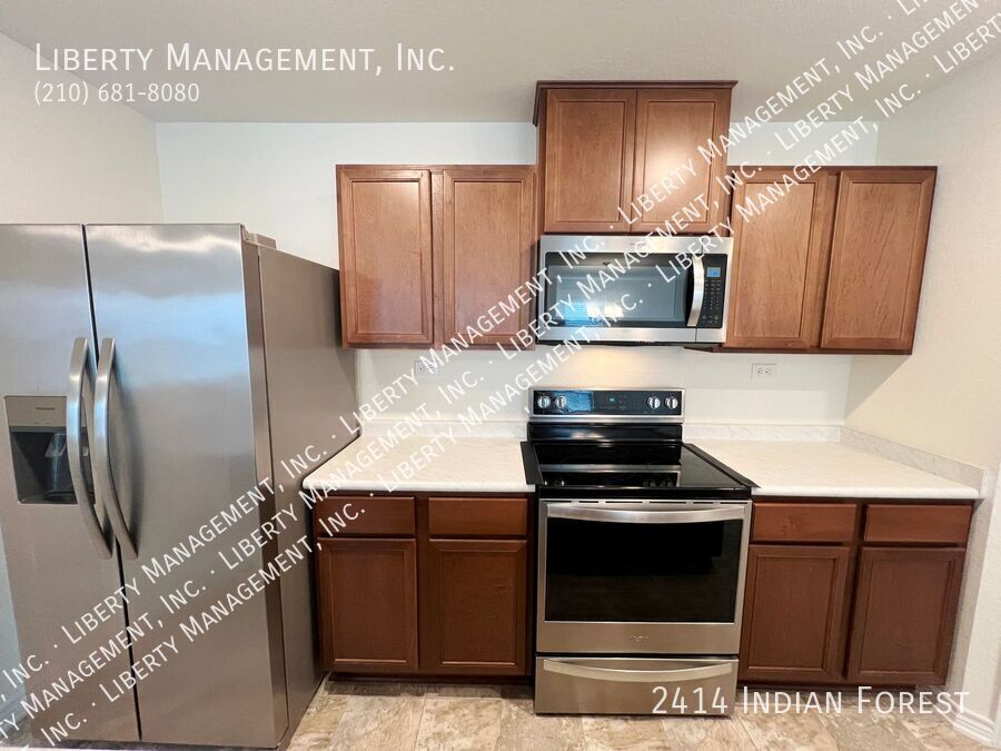 3 Bed, 2 Bath Home with Game/Flex Room property image