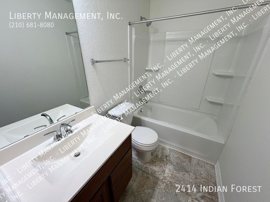 3 Bed, 2 Bath Home with Game/Flex Room property image