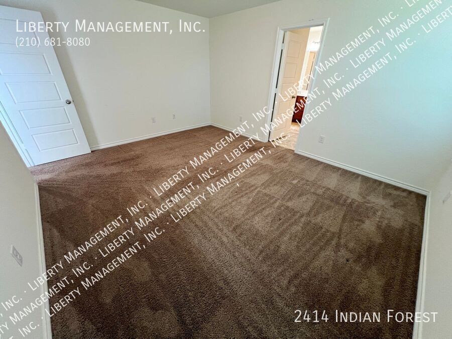 3 Bed, 2 Bath Home with Game/Flex Room property image