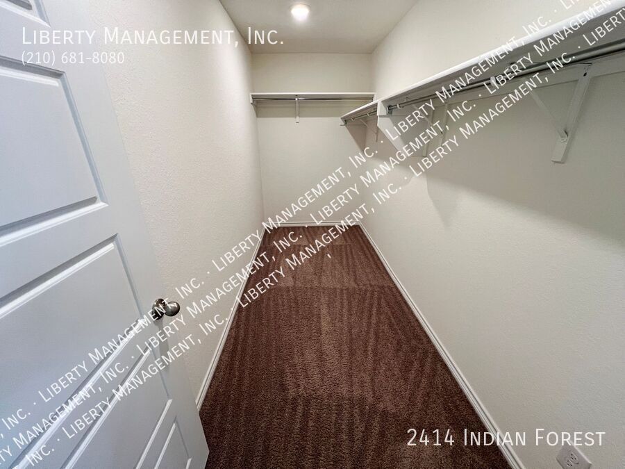 3 Bed, 2 Bath Home with Game/Flex Room property image