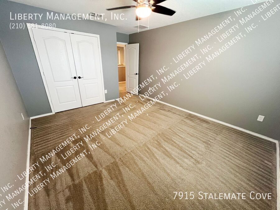 Spacious 5 Bed, 3.5 Bath Home on a 1/4 acre Cul-de-sac lot property image