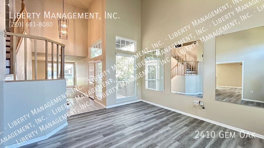 Recently Renovated 4 Bed, 2.5 Bath Home on a Cul-De-Sac property image