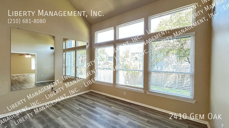Recently Renovated 4 Bed, 2.5 Bath Home on a Cul-De-Sac property image
