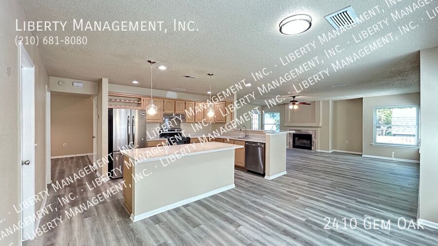 Recently Renovated 4 Bed, 2.5 Bath Home on a Cul-De-Sac property image