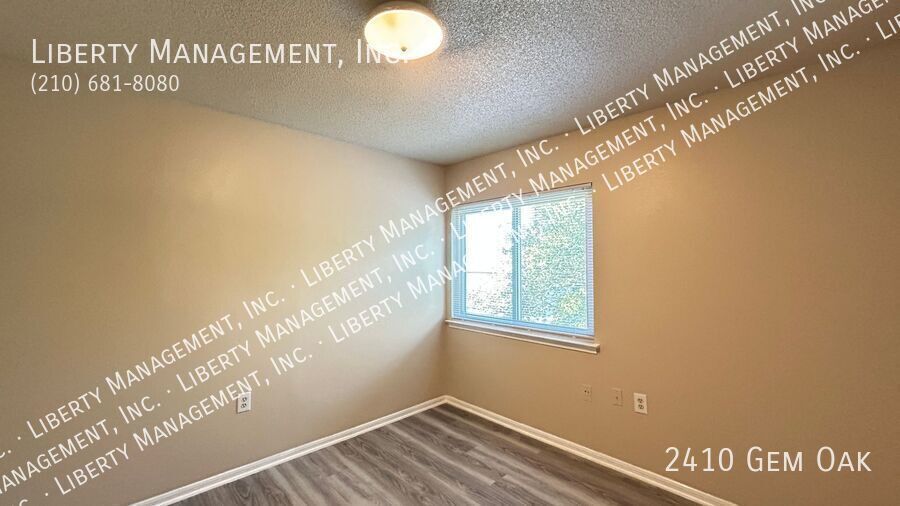 Recently Renovated 4 Bed, 2.5 Bath Home on a Cul-De-Sac property image