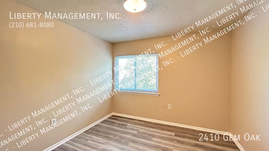 Recently Renovated 4 Bed, 2.5 Bath Home on a Cul-De-Sac property image