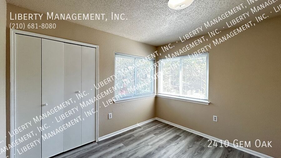 Recently Renovated 4 Bed, 2.5 Bath Home on a Cul-De-Sac property image