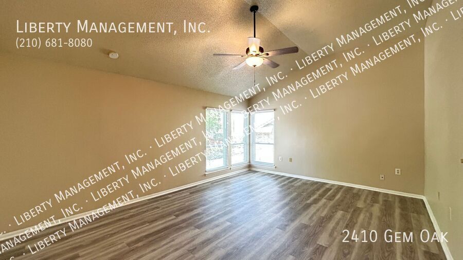 Recently Renovated 4 Bed, 2.5 Bath Home on a Cul-De-Sac property image