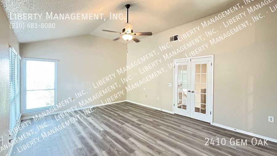 Recently Renovated 4 Bed, 2.5 Bath Home on a Cul-De-Sac property image