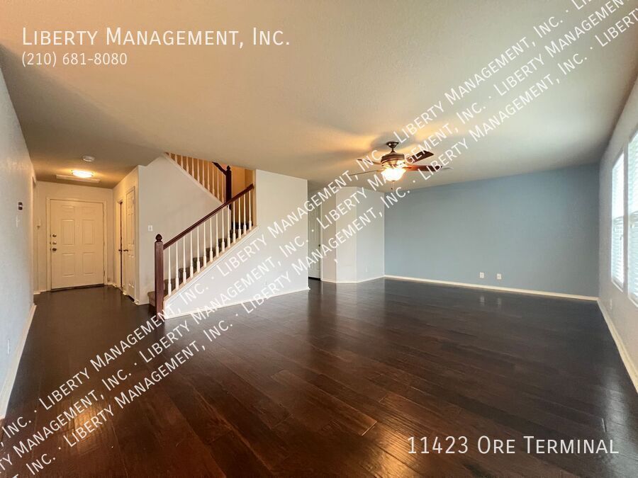 4 Bedroom, 2.5 Bath Home near Lackland AFB property image