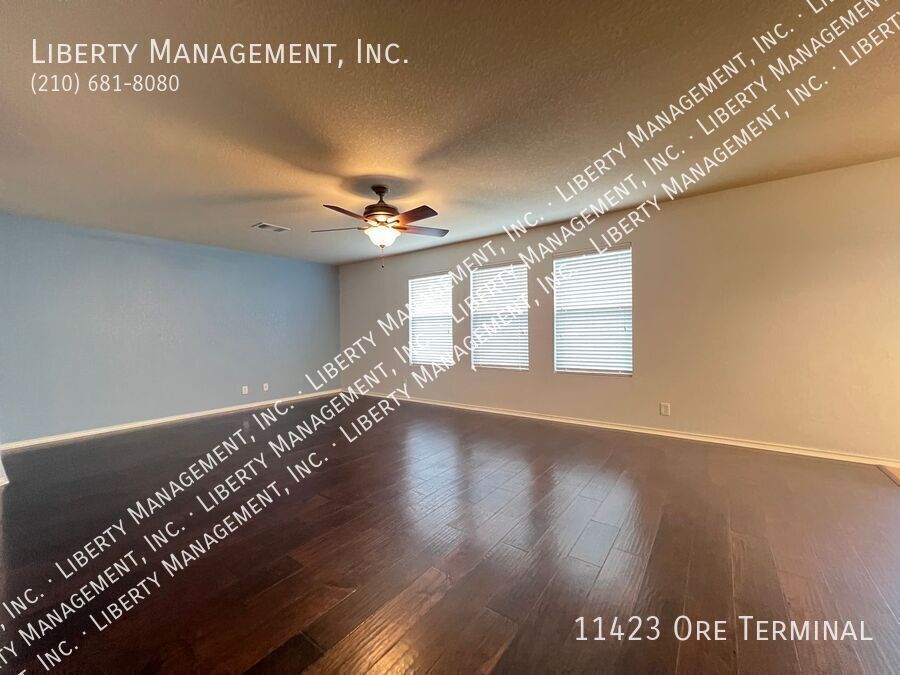4 Bedroom, 2.5 Bath Home near Lackland AFB property image