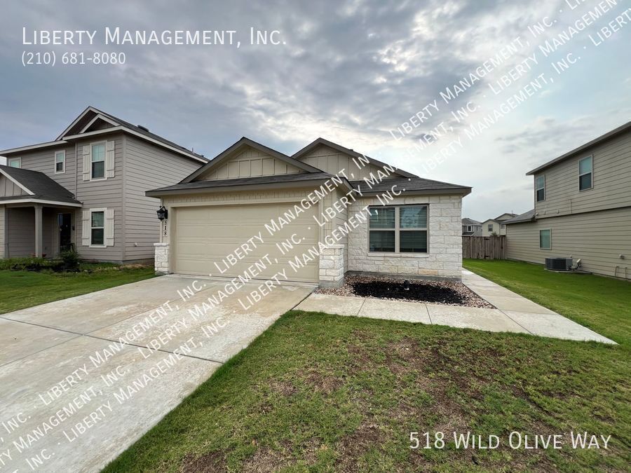 Beautiful 2 Bedroom, 2 Bath, with a Bonus Flex/Study Room property image