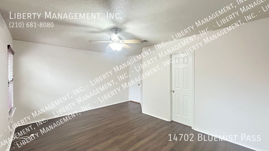 3 Bed, 2 Bath Home off of Jones Maltsberger and Thousand Oaks property image