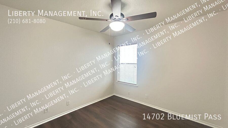 3 Bed, 2 Bath Home off of Jones Maltsberger and Thousand Oaks property image