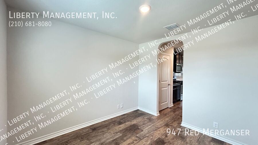 5 Bedroom, 3.5 Bath Home In Redbird Ranch Near Lackland AFB property image