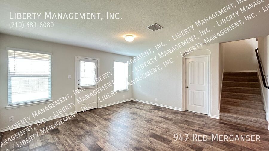 5 Bedroom, 3.5 Bath Home In Redbird Ranch Near Lackland AFB property image