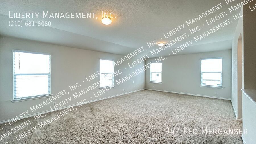 5 Bedroom, 3.5 Bath Home In Redbird Ranch Near Lackland AFB property image