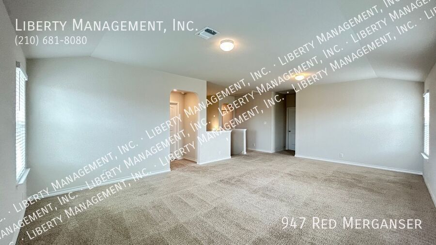5 Bedroom, 3.5 Bath Home In Redbird Ranch Near Lackland AFB property image