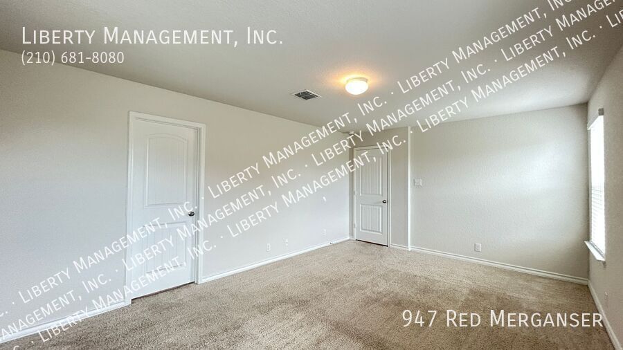 5 Bedroom, 3.5 Bath Home In Redbird Ranch Near Lackland AFB property image