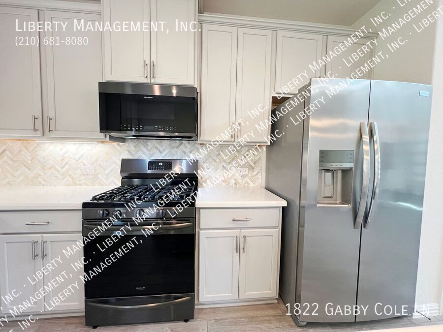 4 Bed, 3.5 Bath Home in Veranda property image