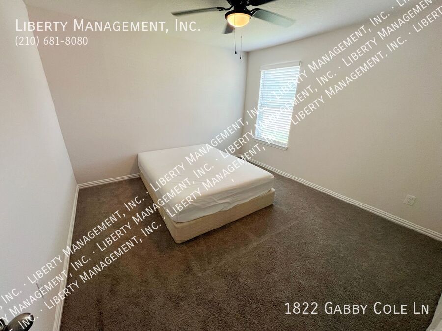 4 Bed, 3.5 Bath Home in Veranda property image