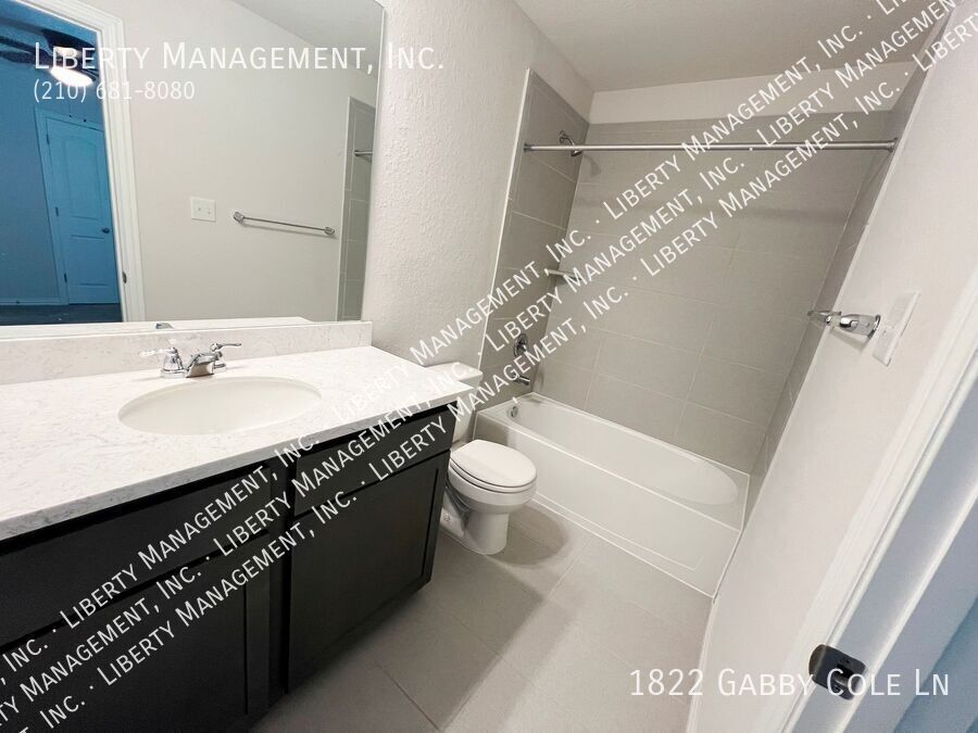 4 Bed, 3.5 Bath Home in Veranda property image