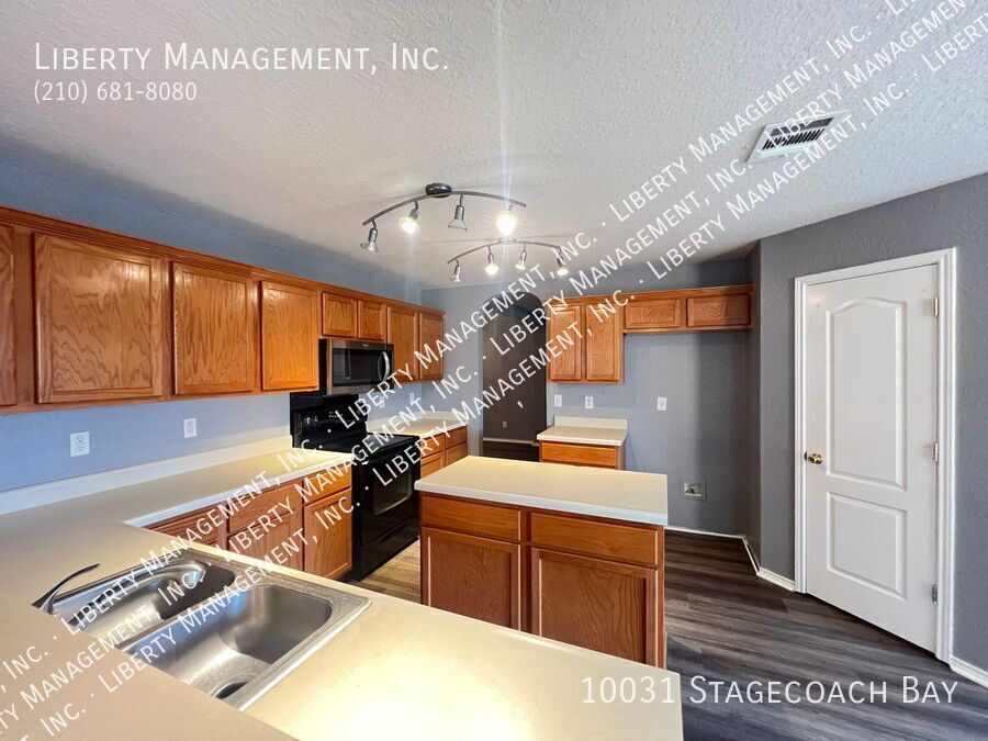 3 Bedroom, 2.5 Bath Home in Wildhorse property image