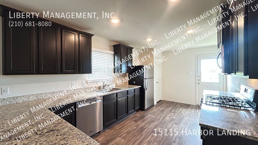 4 Bedroom, 2 Bath Home Near Lackland AFB and Brooks City Base property image