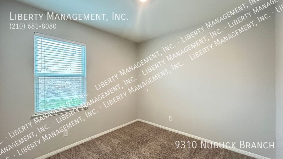 3 Bedroom, 2 Bath Near Randolph AFB property image
