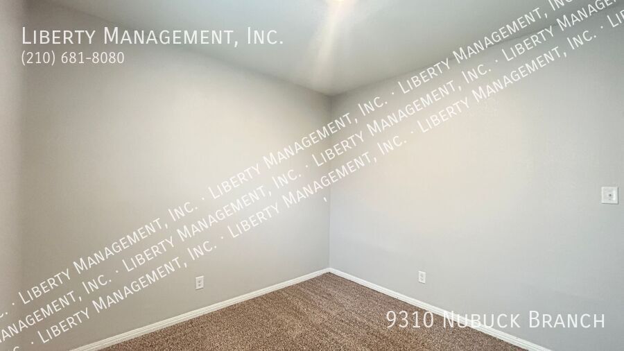 3 Bedroom, 2 Bath Near Randolph AFB property image
