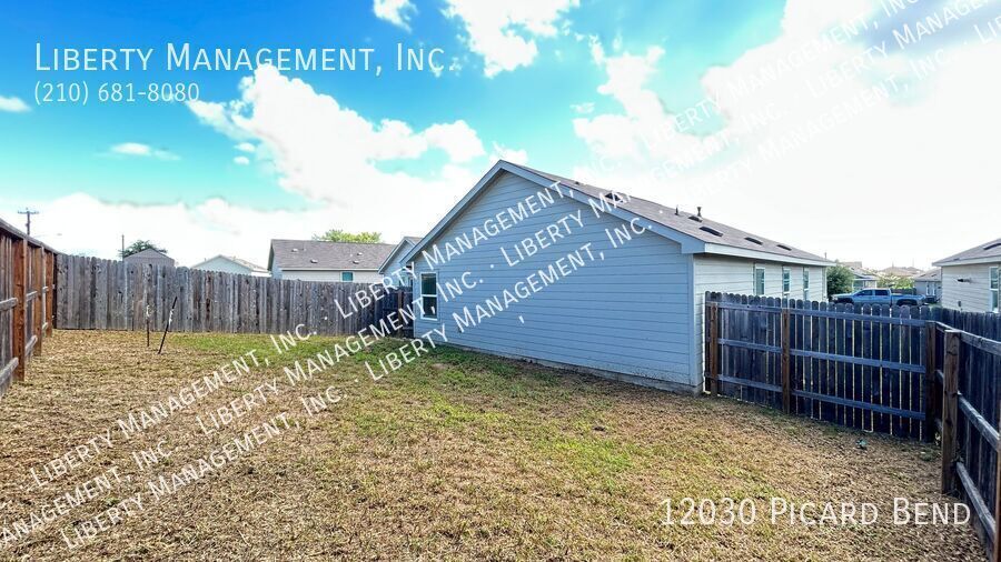 3 Bed 2 Bath 1450 sq ft Single Story Home on a Cul-de-sac property image