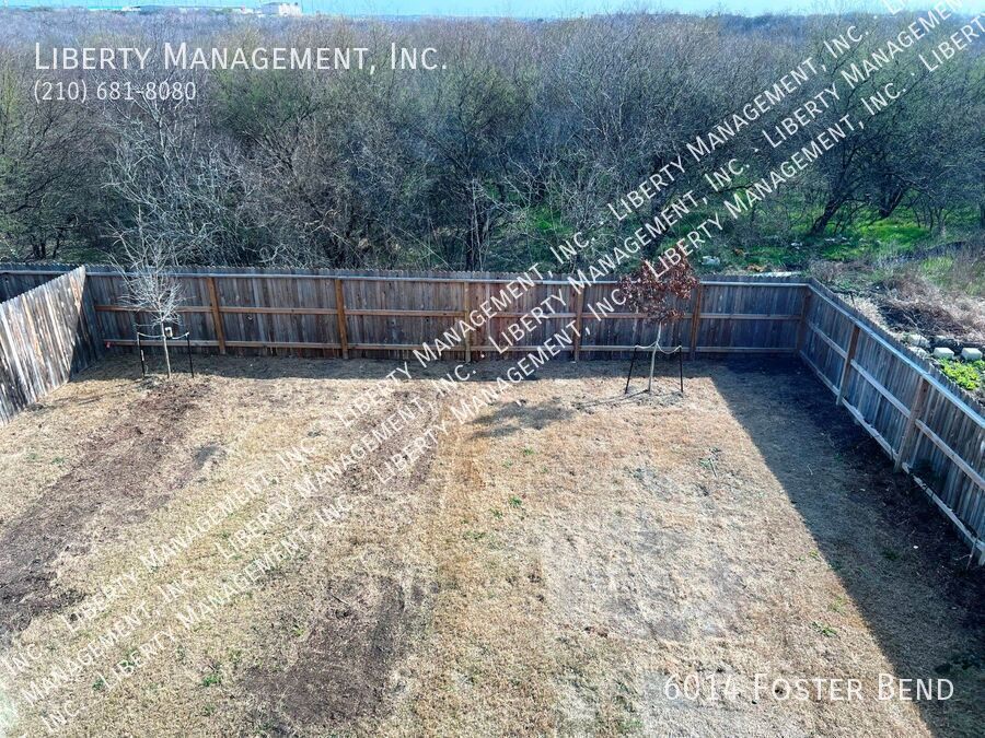 4 Bed, 3 Bath Home on a Greenbelt property image