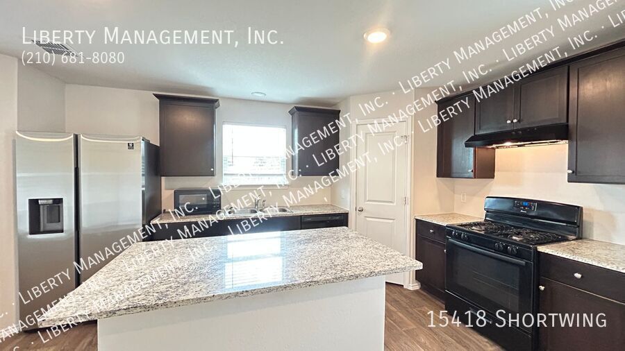 3 Bedroom, 2 1/2 Bath Home in the popular neighborhood of Redbird Ranch property image