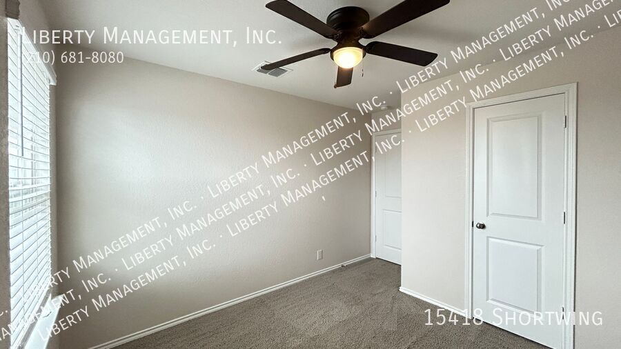 3 Bedroom, 2 1/2 Bath Home in the popular neighborhood of Redbird Ranch property image