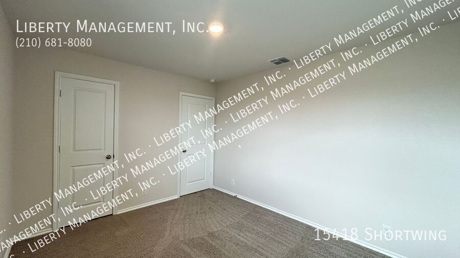 3 Bedroom, 2 1/2 Bath Home in the popular neighborhood of Redbird Ranch property image