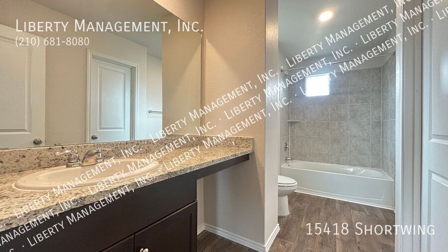 3 Bedroom, 2 1/2 Bath Home in the popular neighborhood of Redbird Ranch property image