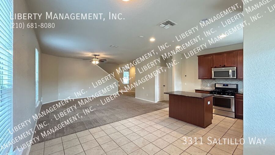 4 Bedroom, 2.5 Bath in Alamo Ranch property image