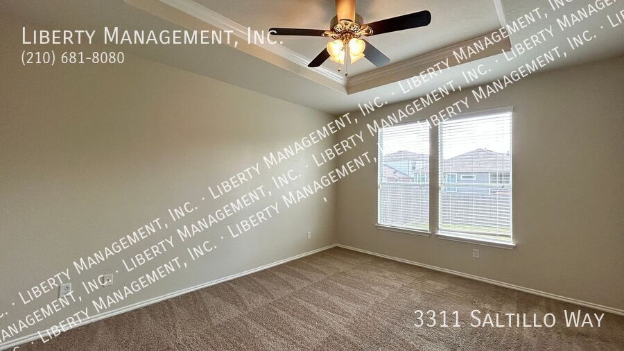 4 Bedroom, 2.5 Bath in Alamo Ranch property image