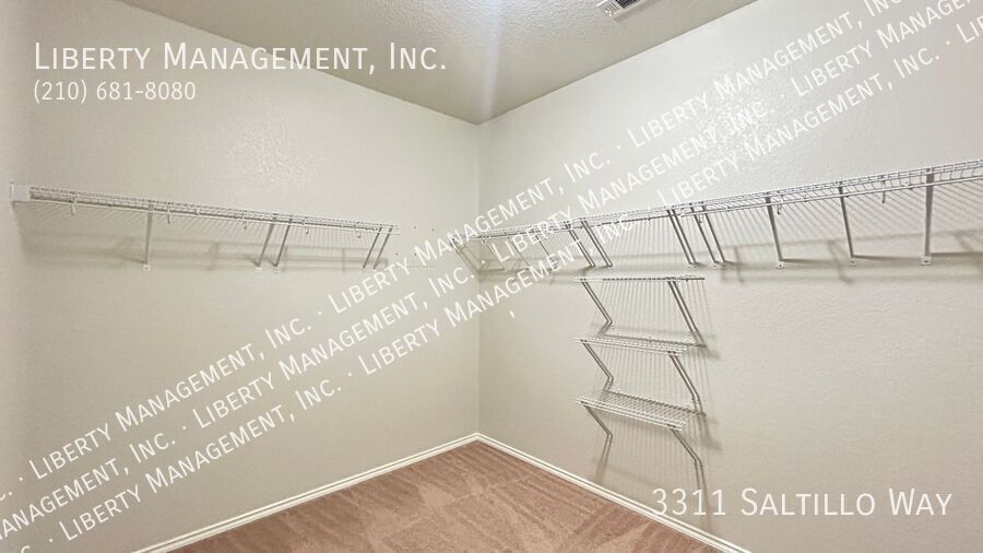 4 Bedroom, 2.5 Bath in Alamo Ranch property image
